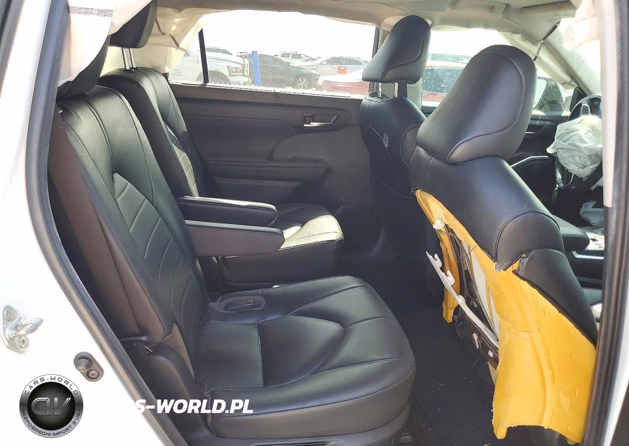 2023 Toyota Highlander Xle VIN:5TDKDRAH1PS008881 - 10