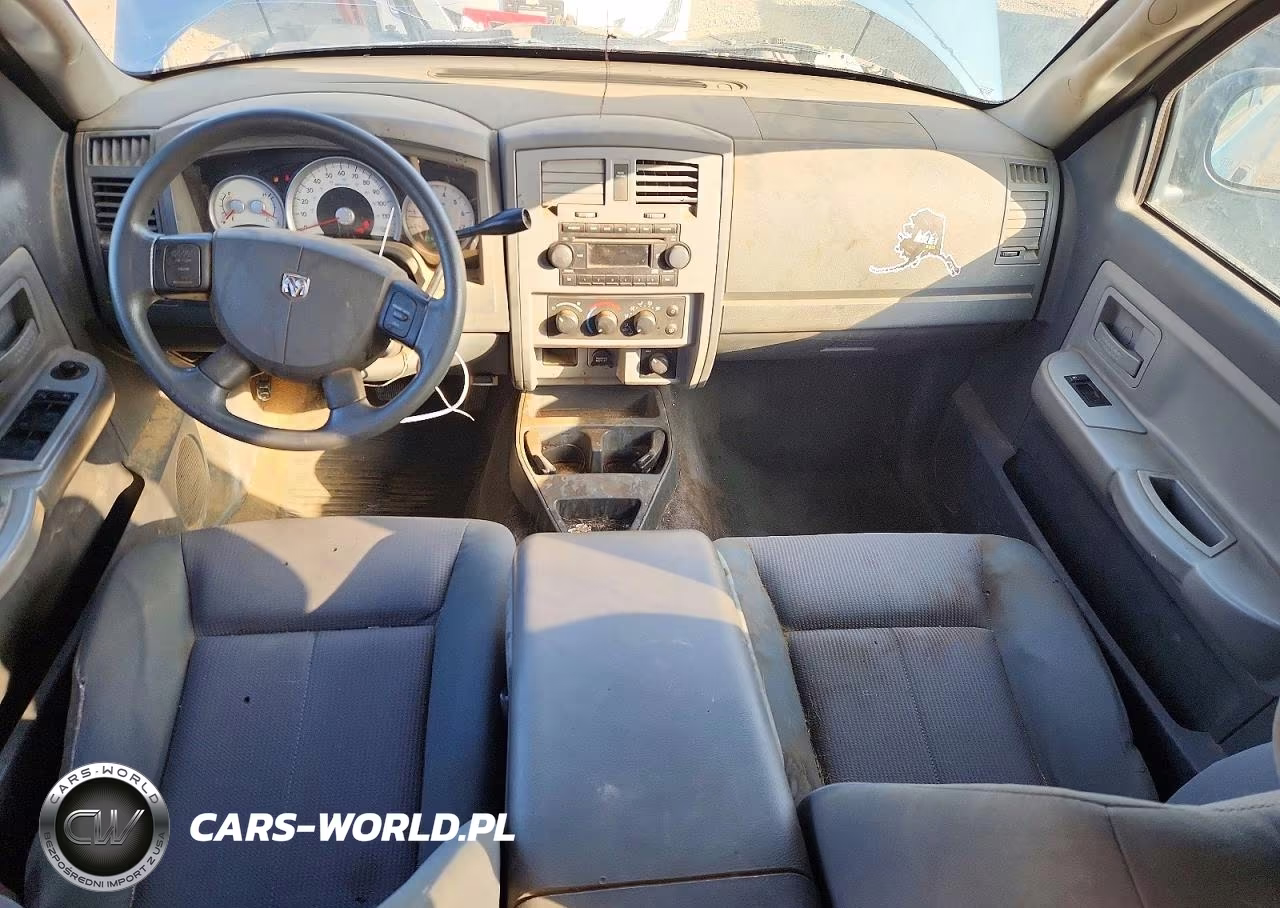 2005 Dodge Dakota Quad Slt VIN:1D3HW48N25S149764 - 8