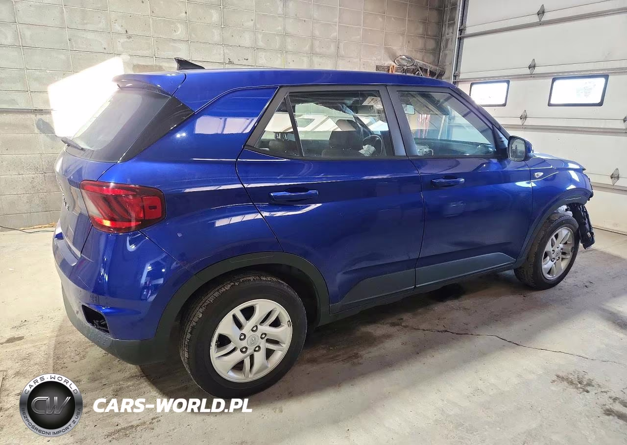 2021 Hyundai Venue Se VIN:KMHRB8A33MU067775 - 3