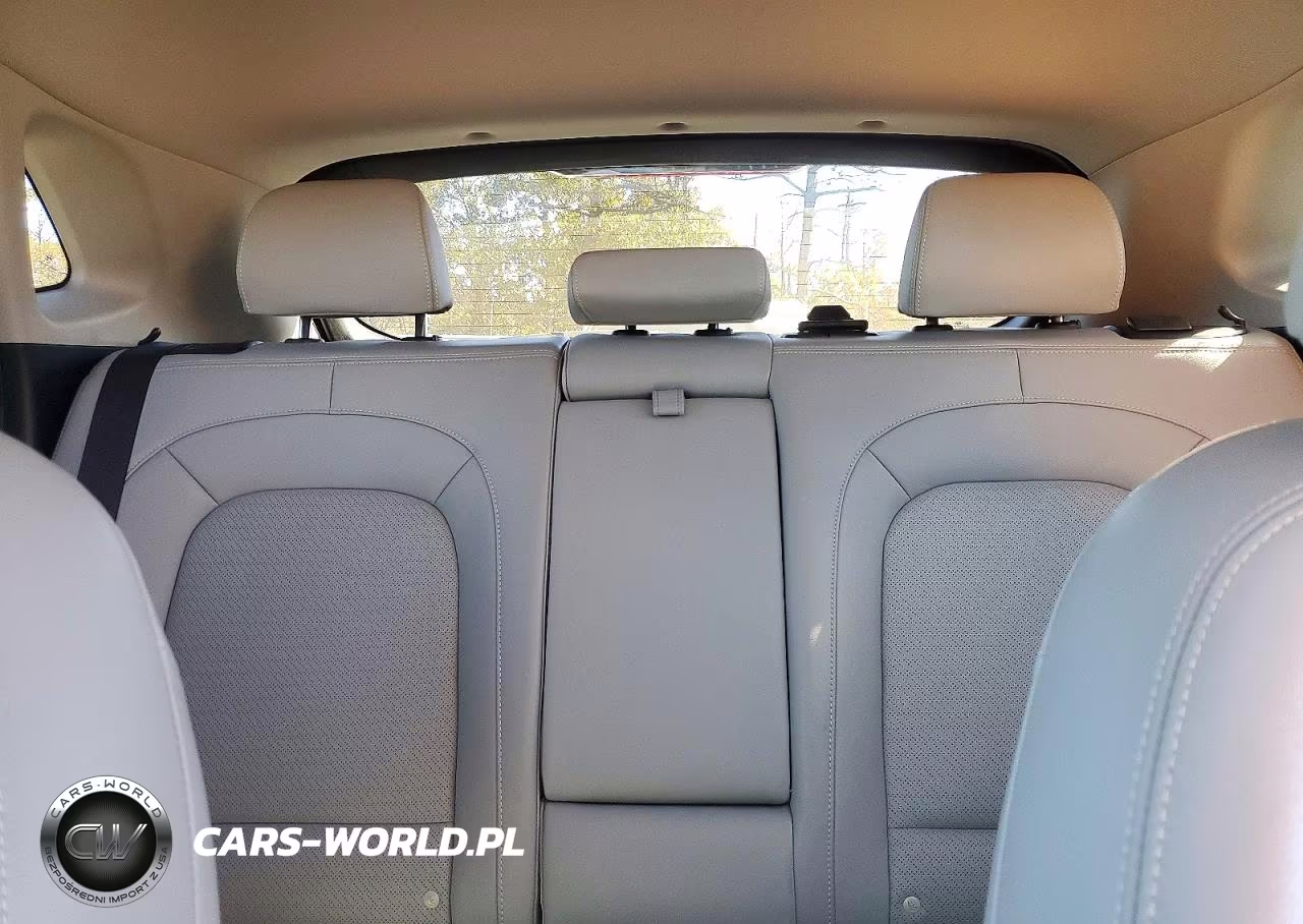 2020 Hyundai Kona Limited VIN:KM8K3CA55LU500319 - 10