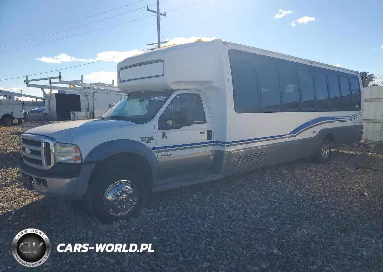 2007 Ford F550 Super Duty Shuttle Bus VIN:1FDAF56P57EB27825 - 1