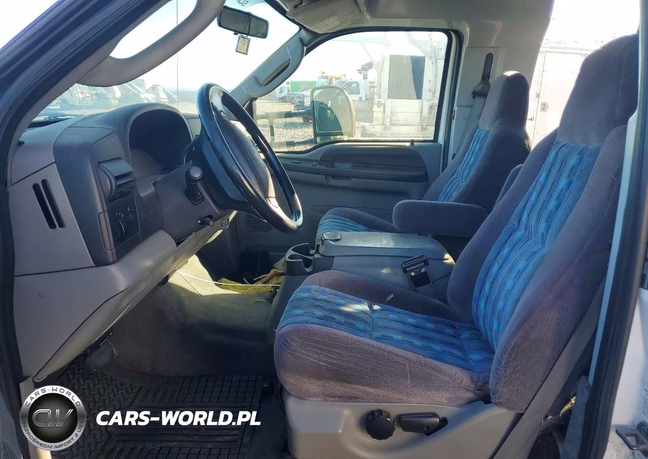 2007 Ford F550 Super Duty Shuttle Bus VIN:1FDAF56P57EB27825 - 7