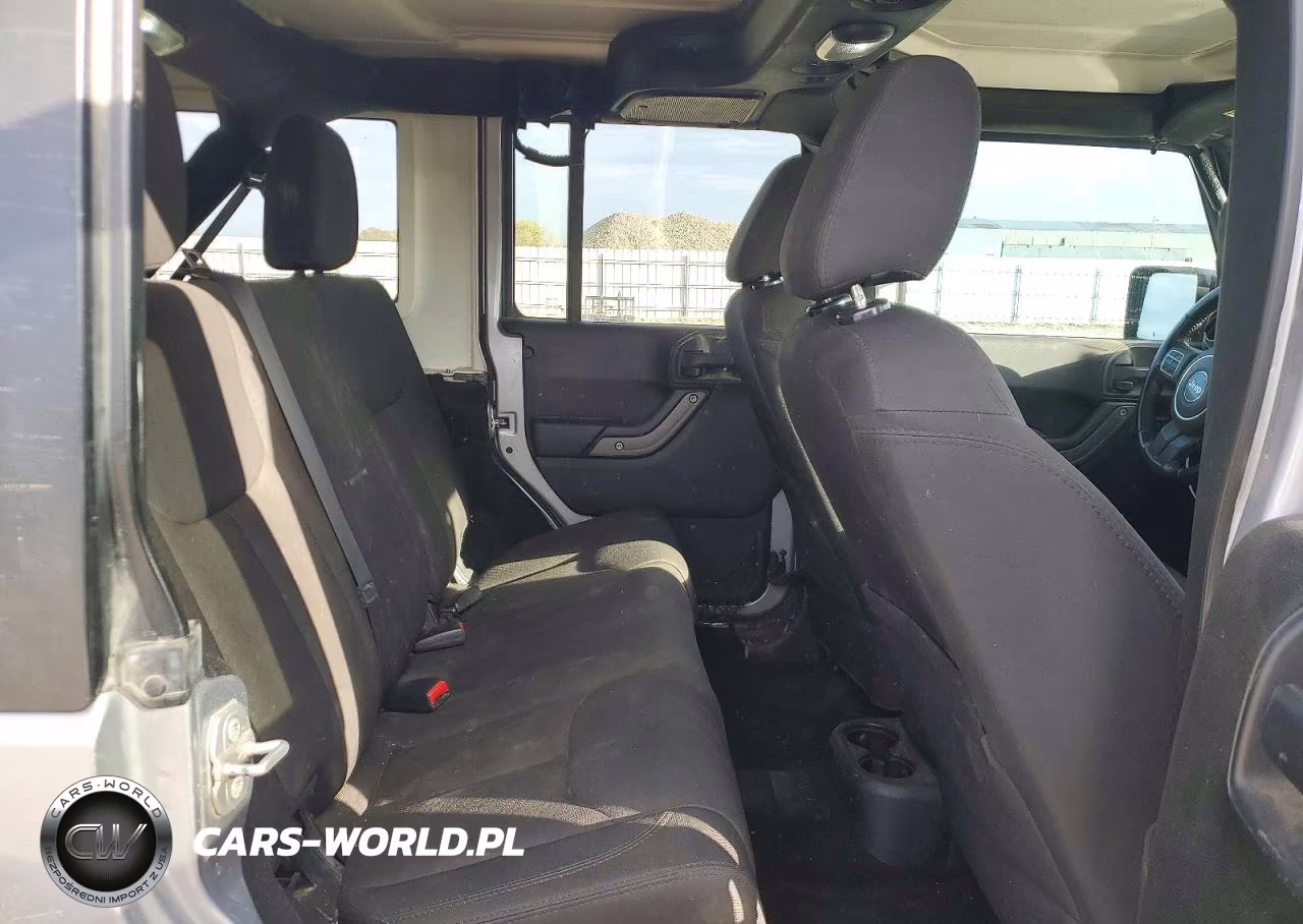 2016 Jeep Wrangler Unlimited Sport VIN:1C4BJWDGXGL162579 - 10