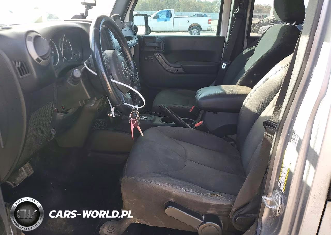 2016 Jeep Wrangler Unlimited Sport VIN:1C4BJWDGXGL162579 - 7