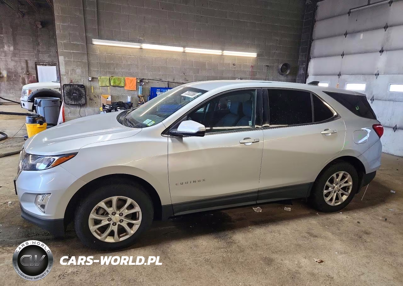 2018 Chevrolet Equinox Lt VIN:2GNAXSEV3J6149874 - 1