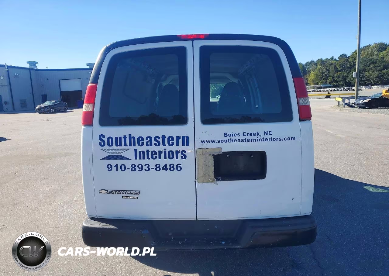 2015 Chevrolet Express G2500 VIN:1GCWGFCFXF1285091 - 6