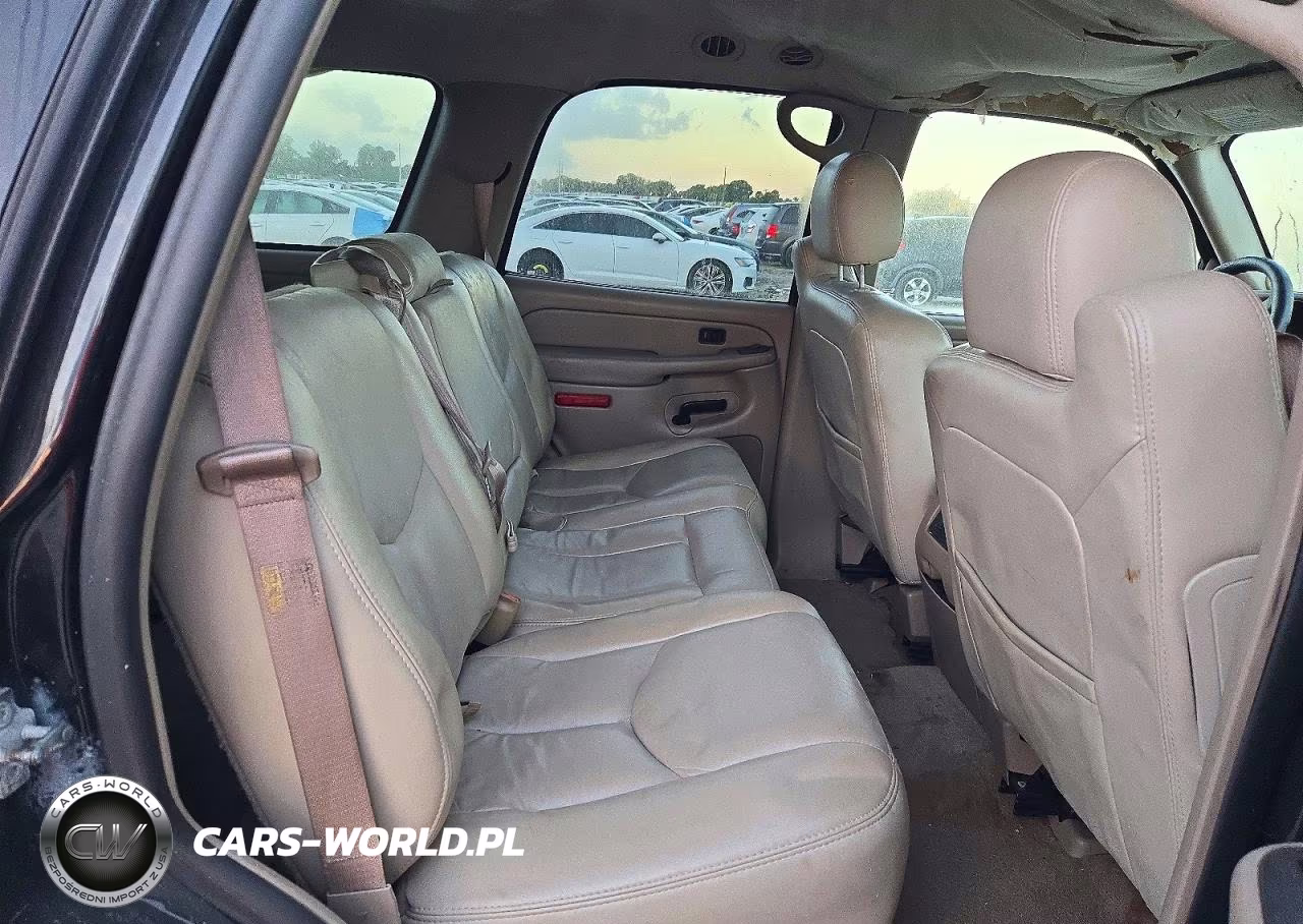 2005 Chevrolet Tahoe C1500 VIN:1GNEC13T65R119691 - 11