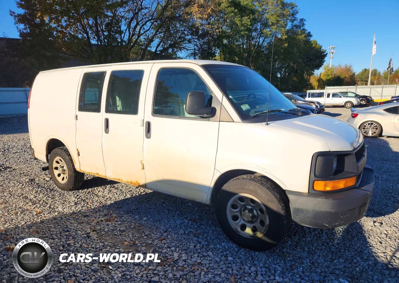 2014 Chevrolet Express G1500 VIN:1GCSGAFX6E1125150 - 4