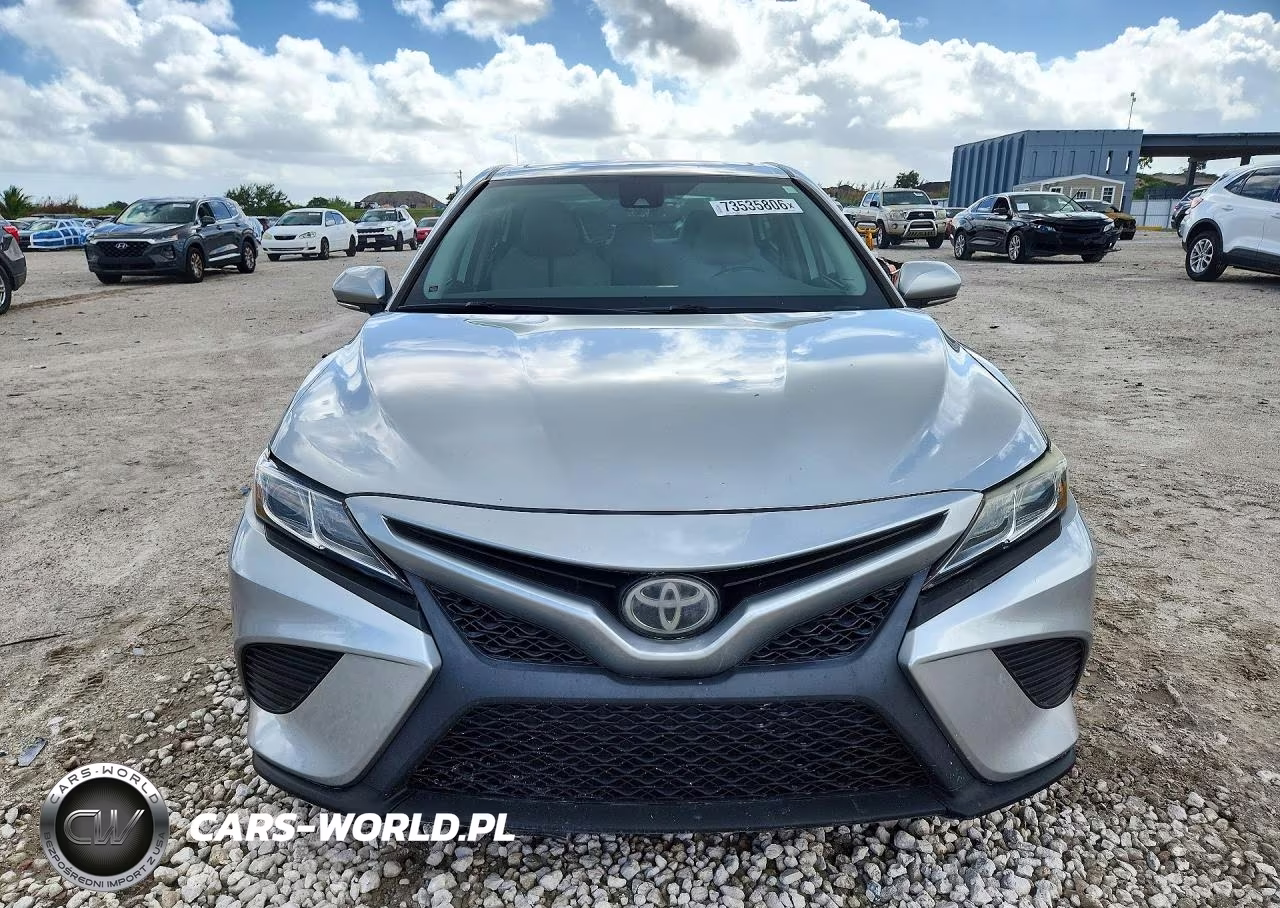 2019 Toyota Camry Se VIN:4T1B11HK1KU735823 - 5