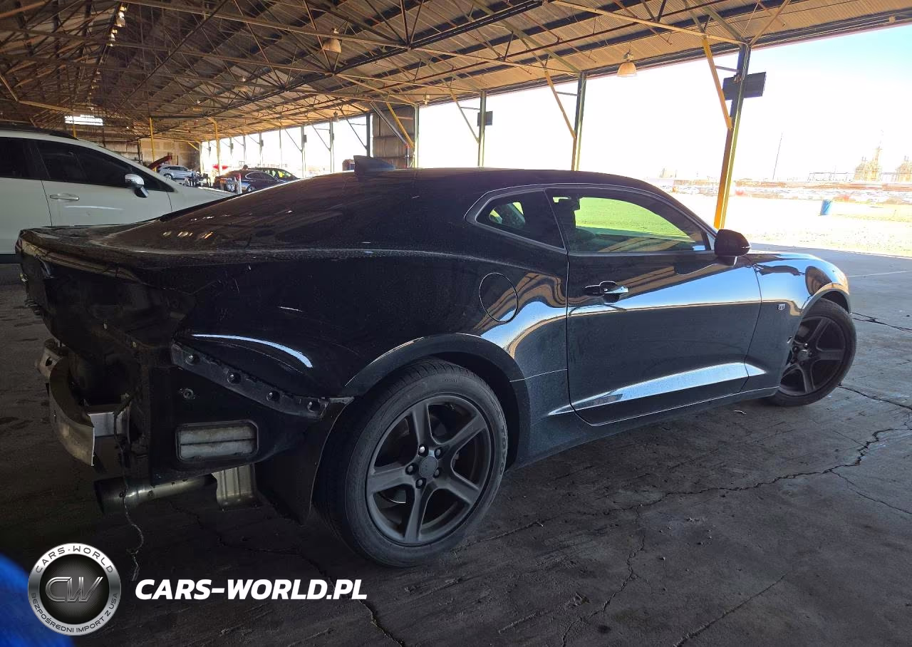 2018 Chevrolet Camaro Lt VIN:1G1FB1RX5J0134121 - 3