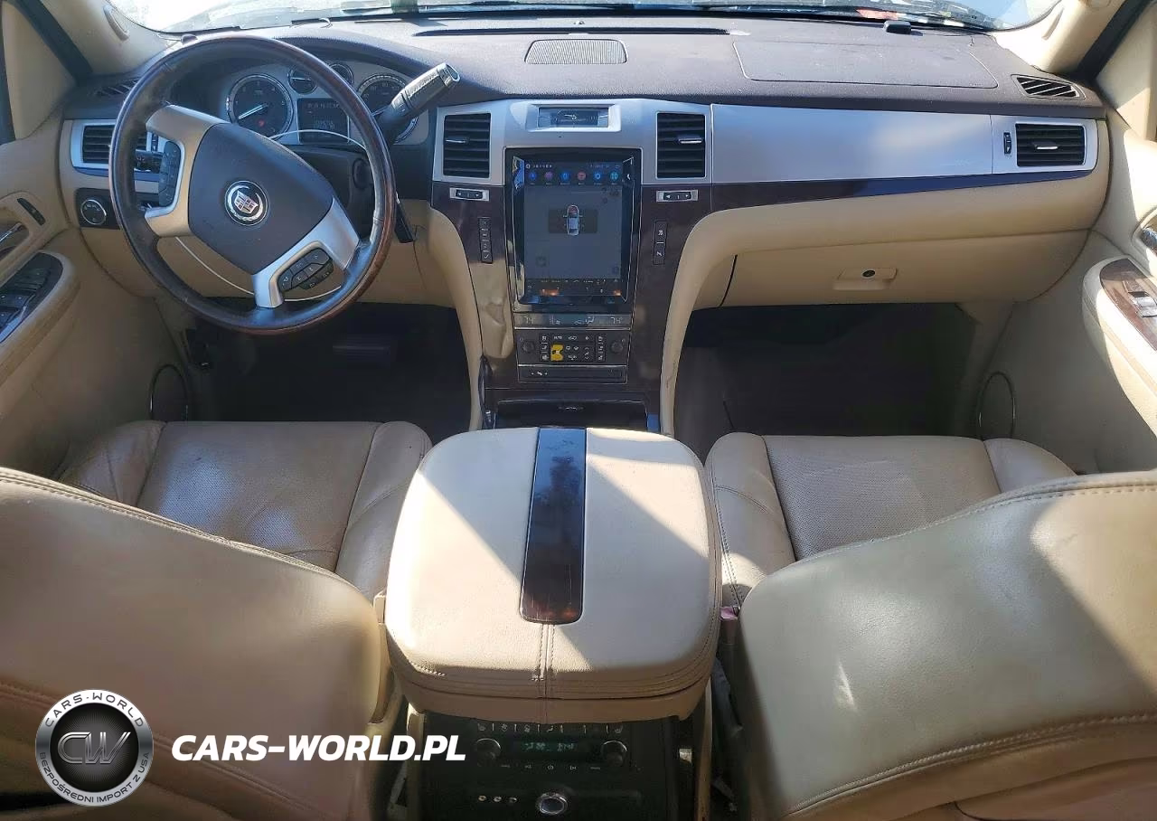 2009 Cadillac Escalade Luxury VIN:1GYFK23269R295847 - 8