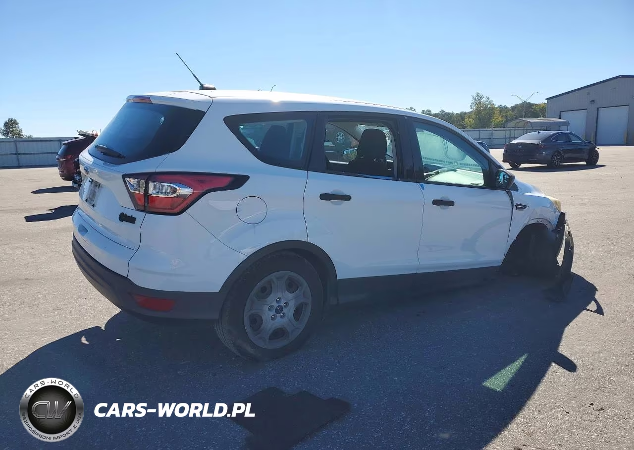 2017 Ford Escape S VIN:1FMCU0F76HUD81486 - 3