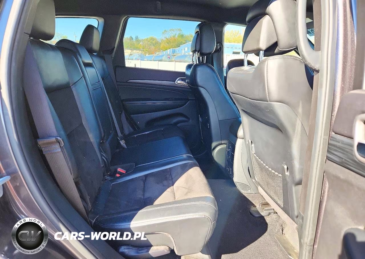 2020 Jeep Grand Cherokee Laredo VIN:1C4RJFAG8LC305154 - 11