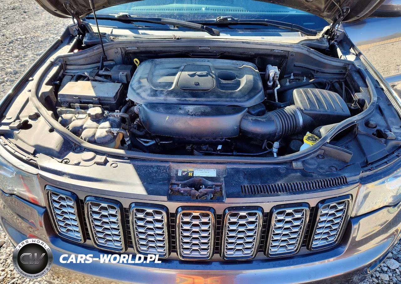 2020 Jeep Grand Cherokee Laredo VIN:1C4RJFAG8LC305154 - 12