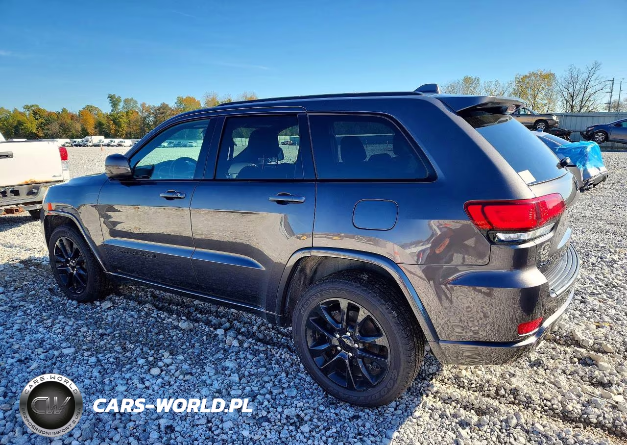 2020 Jeep Grand Cherokee Laredo VIN:1C4RJFAG8LC305154 - 2