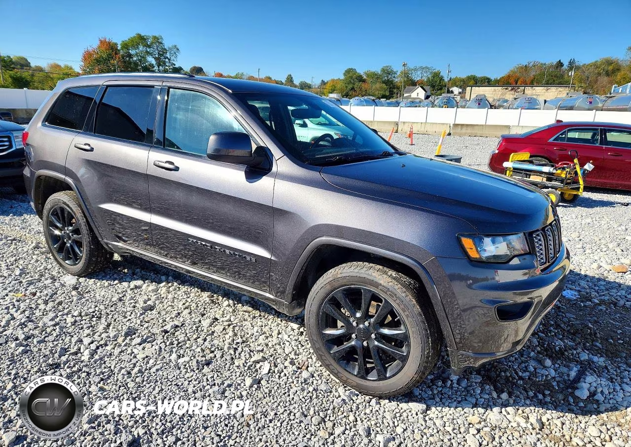 2020 Jeep Grand Cherokee Laredo VIN:1C4RJFAG8LC305154 - 4