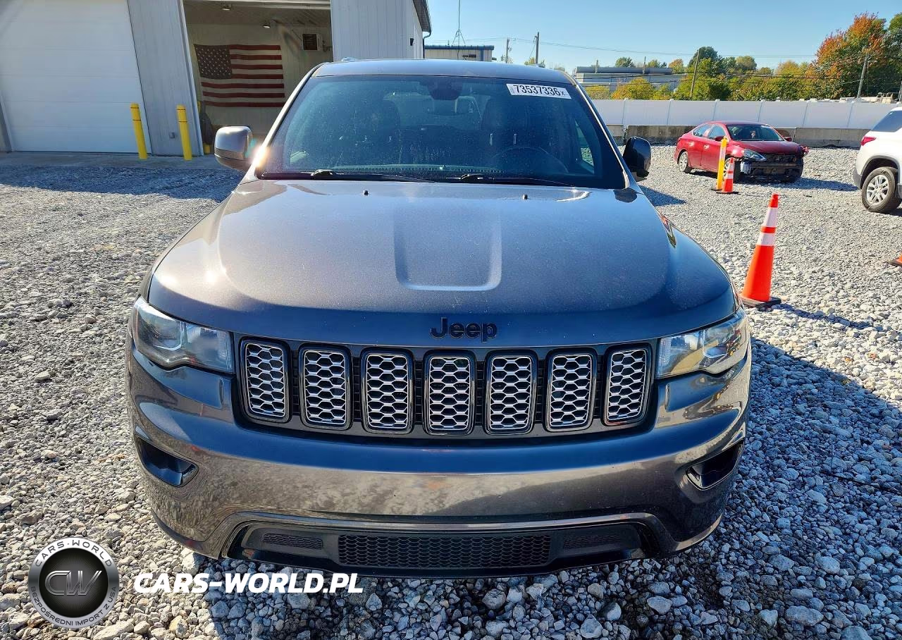 2020 Jeep Grand Cherokee Laredo VIN:1C4RJFAG8LC305154 - 5