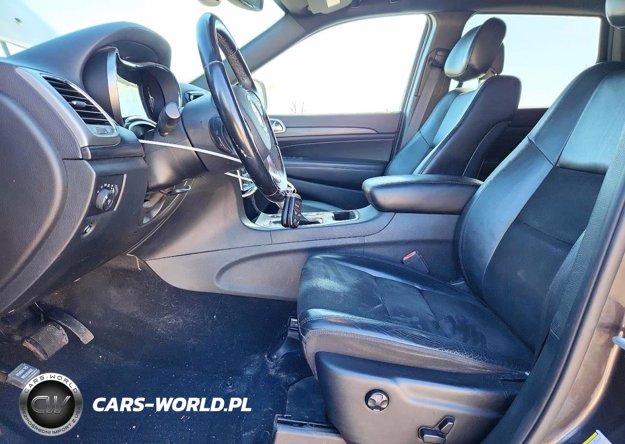 2020 Jeep Grand Cherokee Laredo VIN:1C4RJFAG8LC305154 - 7