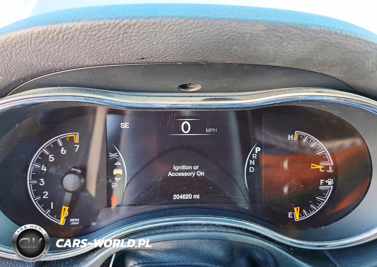 2020 Jeep Grand Cherokee Laredo VIN:1C4RJFAG8LC305154 - 9