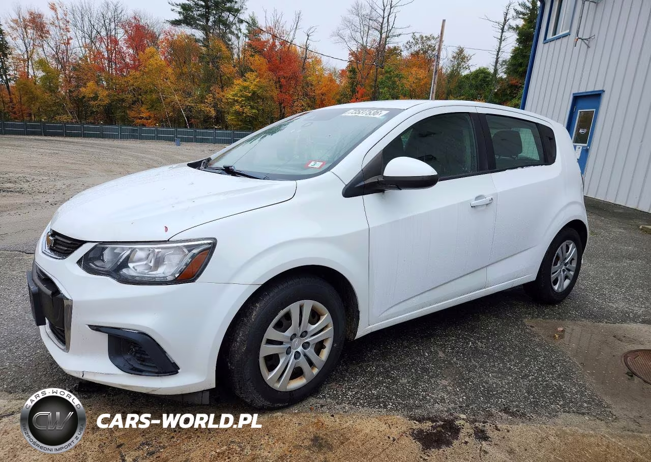 2020 Chevrolet Sonic VIN:1G1JG6SB1L4113205 - 1