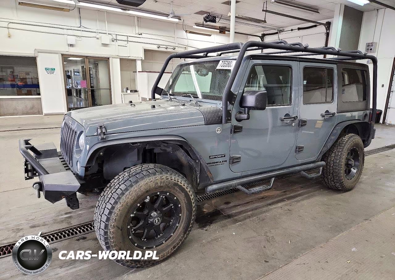 2014 Jeep Wrangler Unlimited Sport VIN:1C4BJWDG1EL158563 - 1