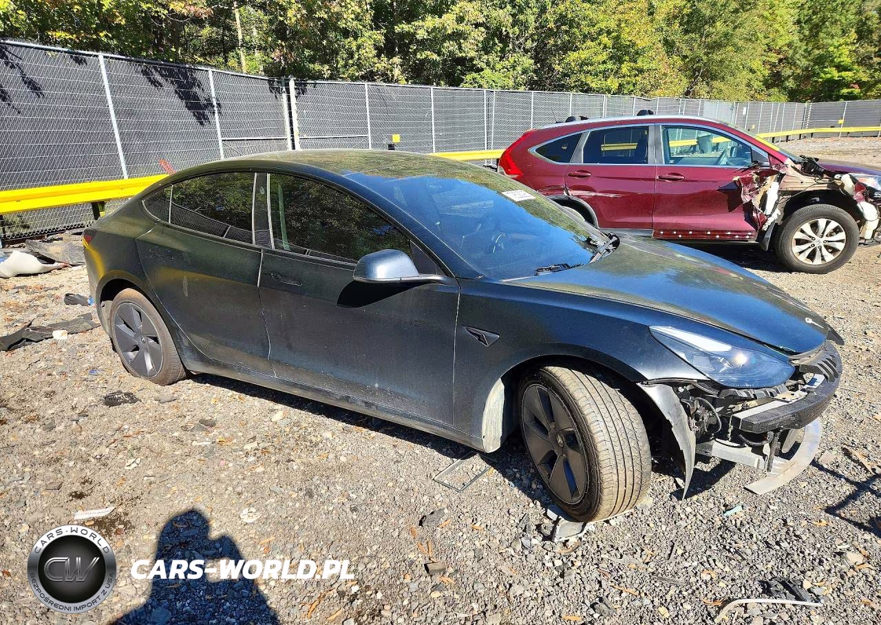 2022 Tesla Model 3 VIN:5YJ3E1EA4NF341853 - 4