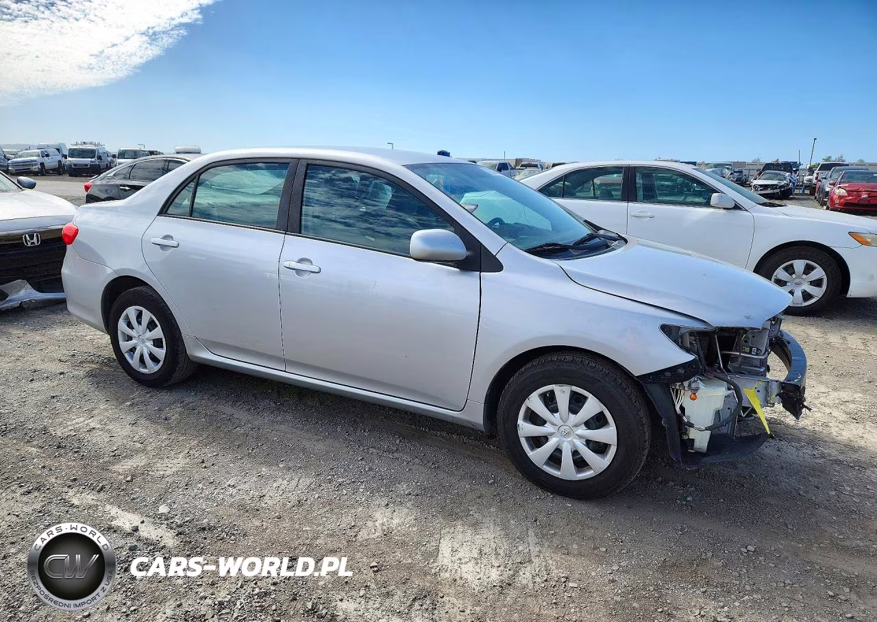 2011 Toyota Corolla Le VIN:2T1BU4EE9BC569222 - 4