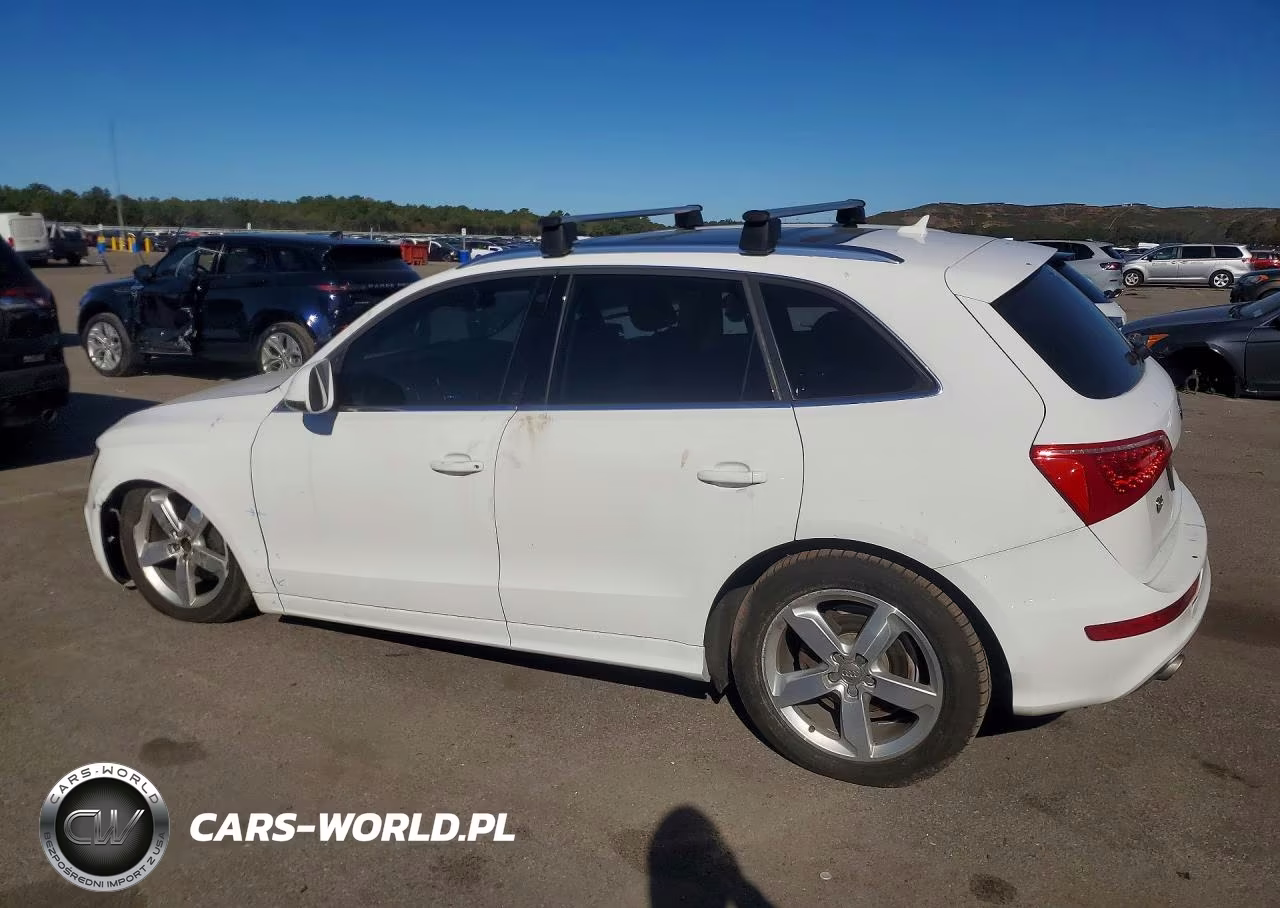 2011 Audi Q5 Premium Plus VIN:WA1DKAFP0BA028569 - 2