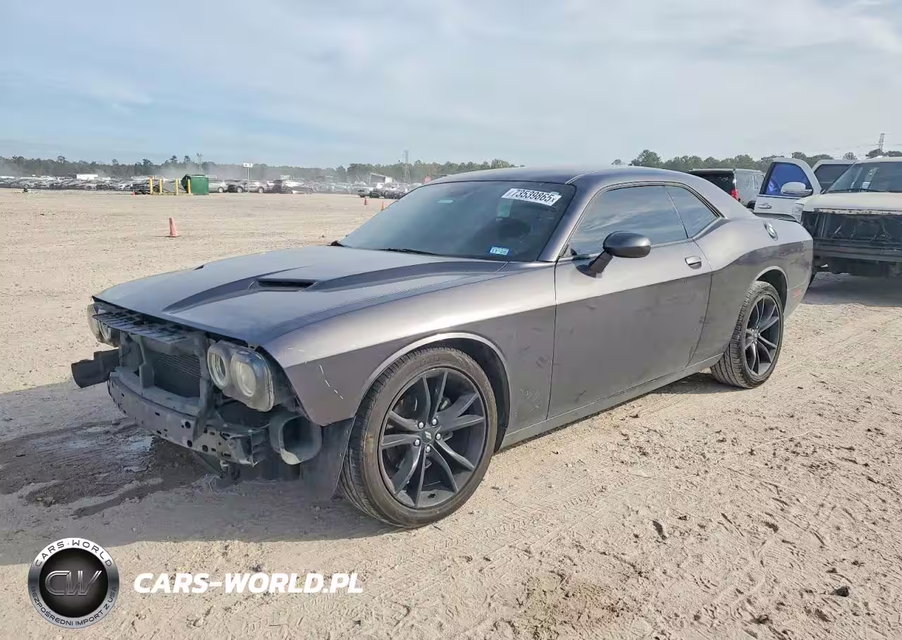 2018 Dodge Challenger Sxt