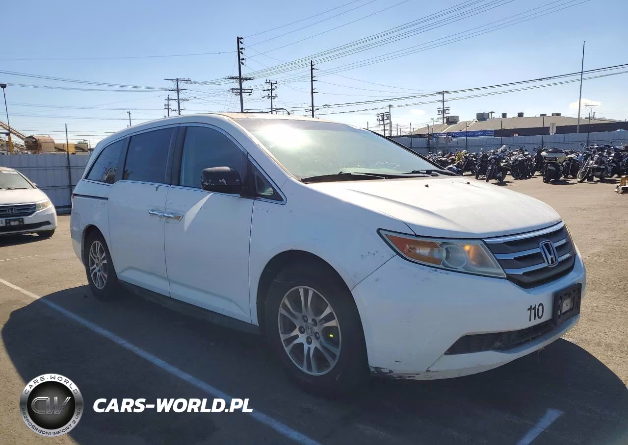 2013 Honda Odyssey Exl VIN:5FNRL5H63DB009822 - 4