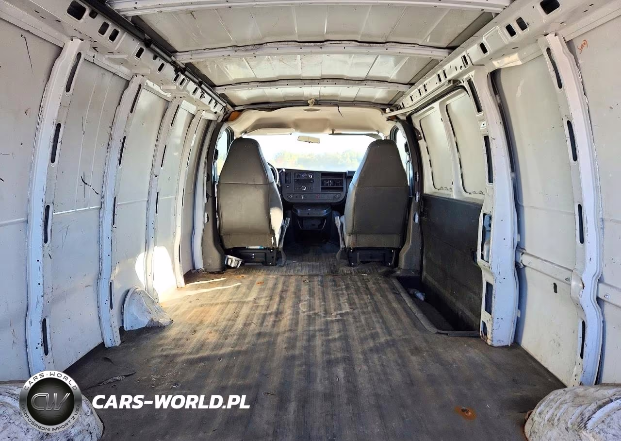 2009 Chevrolet Express G2500 VIN:1GCGG29C391170380 - 10