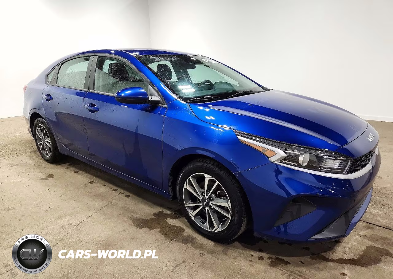 2024 Kia Forte Lxs VIN:3KPF24AD3RE785034 - 4