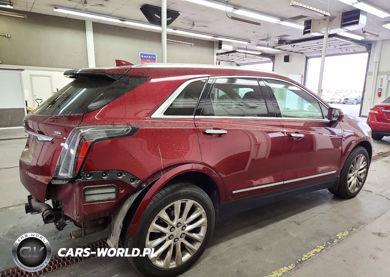 2017 Cadillac Xt5 Platinum VIN:1GYKNFRS9HZ323076 - 3