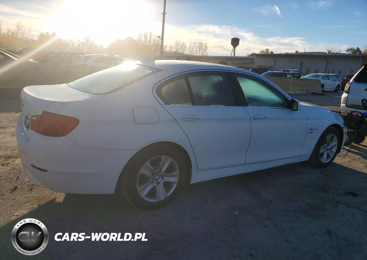 2012 BMW 528 Xi VIN:WBAXH5C5XCDW08906 - 3