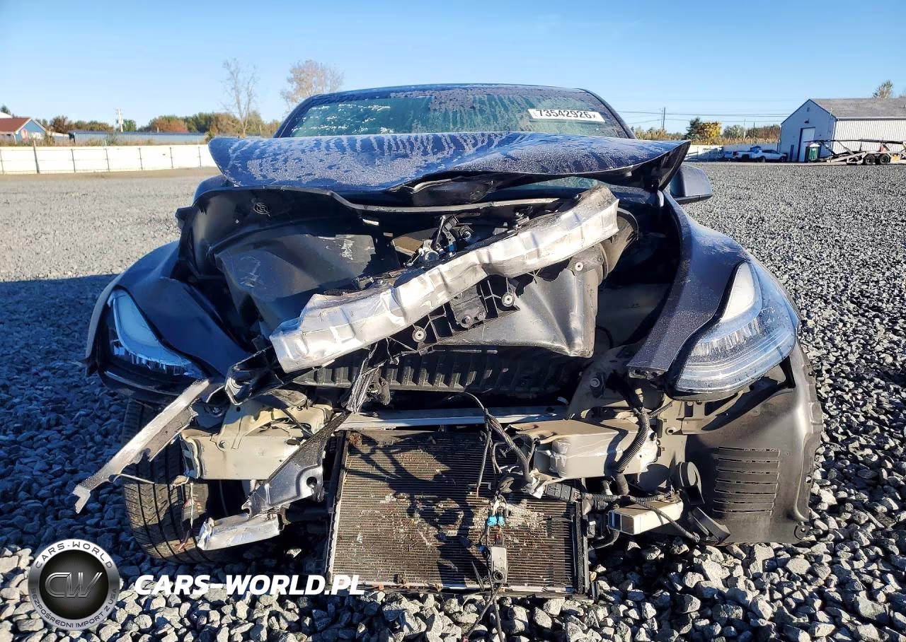 2021 Tesla Model Y VIN:5YJYGDEE6MF208000 - 5