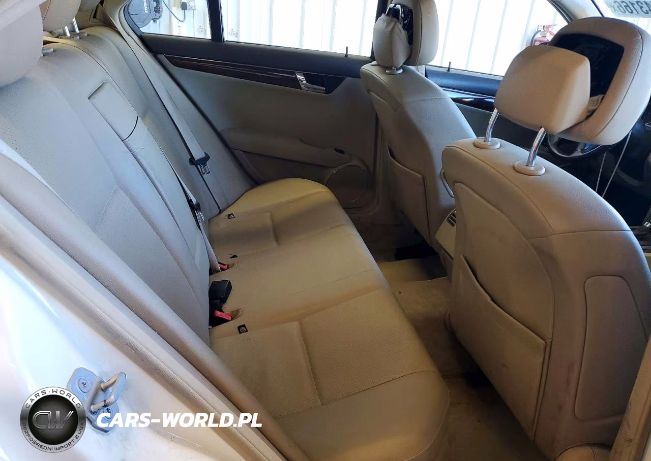 2009 Mercedes-Benz C 300 4Matic VIN:WDDGF81X79F255316 - 10