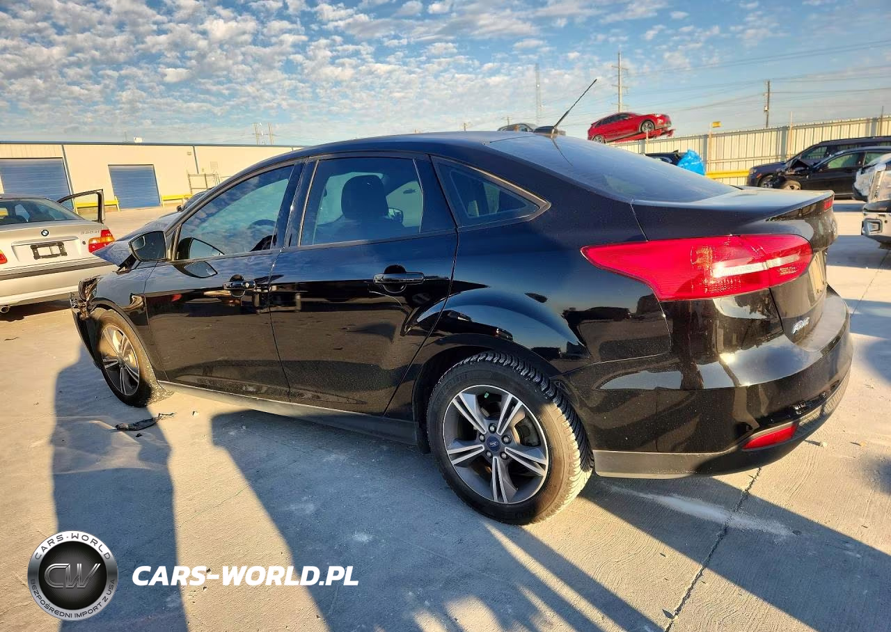 2017 Ford Focus Se VIN:1FADP3FE7HL328470 - 2