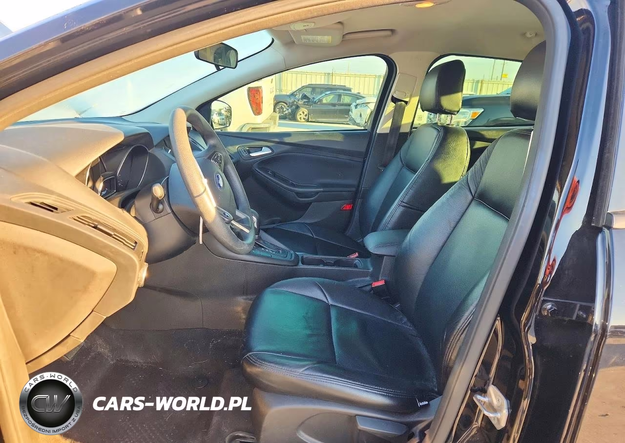 2017 Ford Focus Se VIN:1FADP3FE7HL328470 - 7