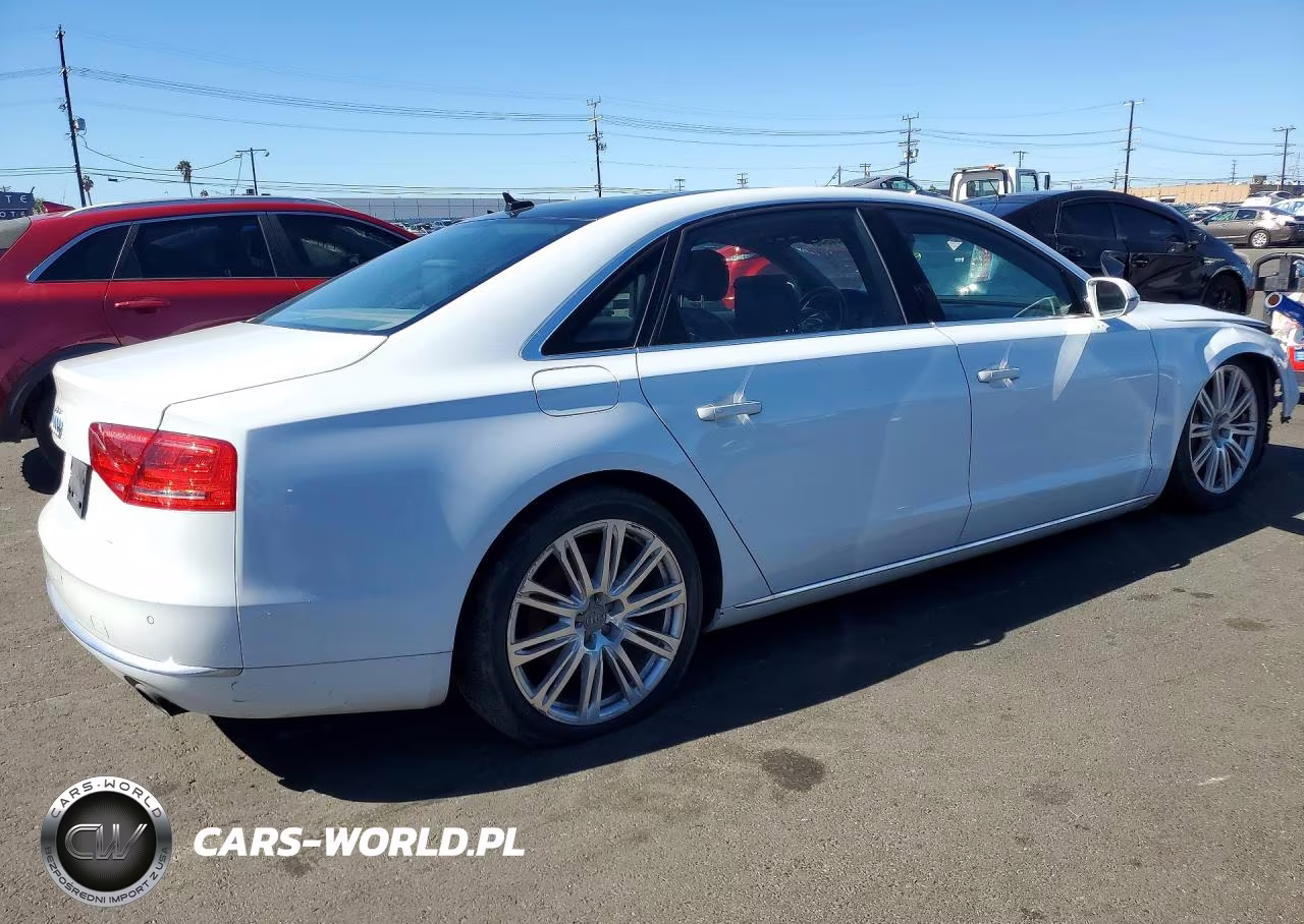 2014 Audi A8 L Quattro VIN:WAURGAFD4EN005020 - 3