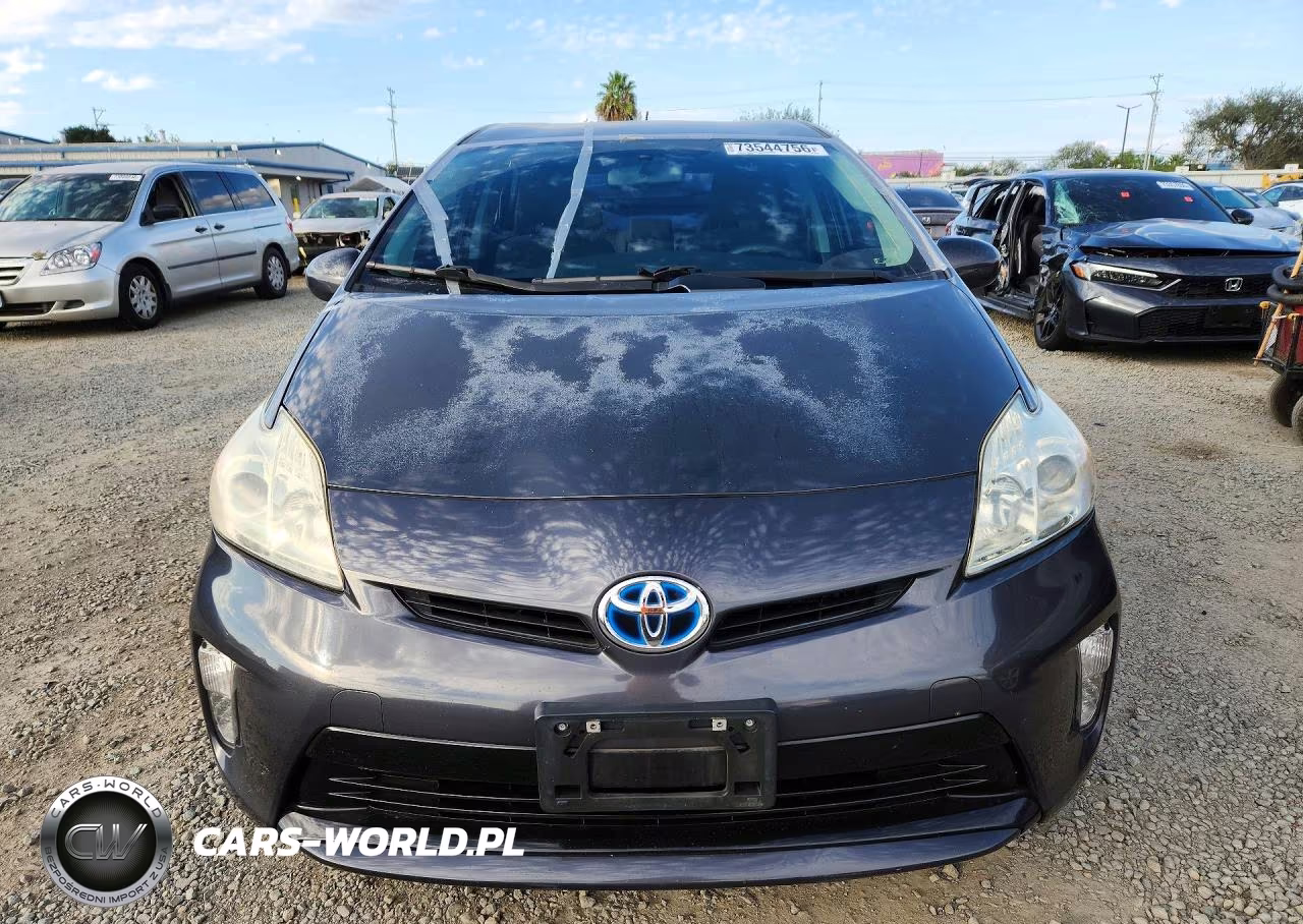 2014 Toyota Prius Hybrid 5D 2Wd VIN:JTDKN3DU2E1786104 - 5