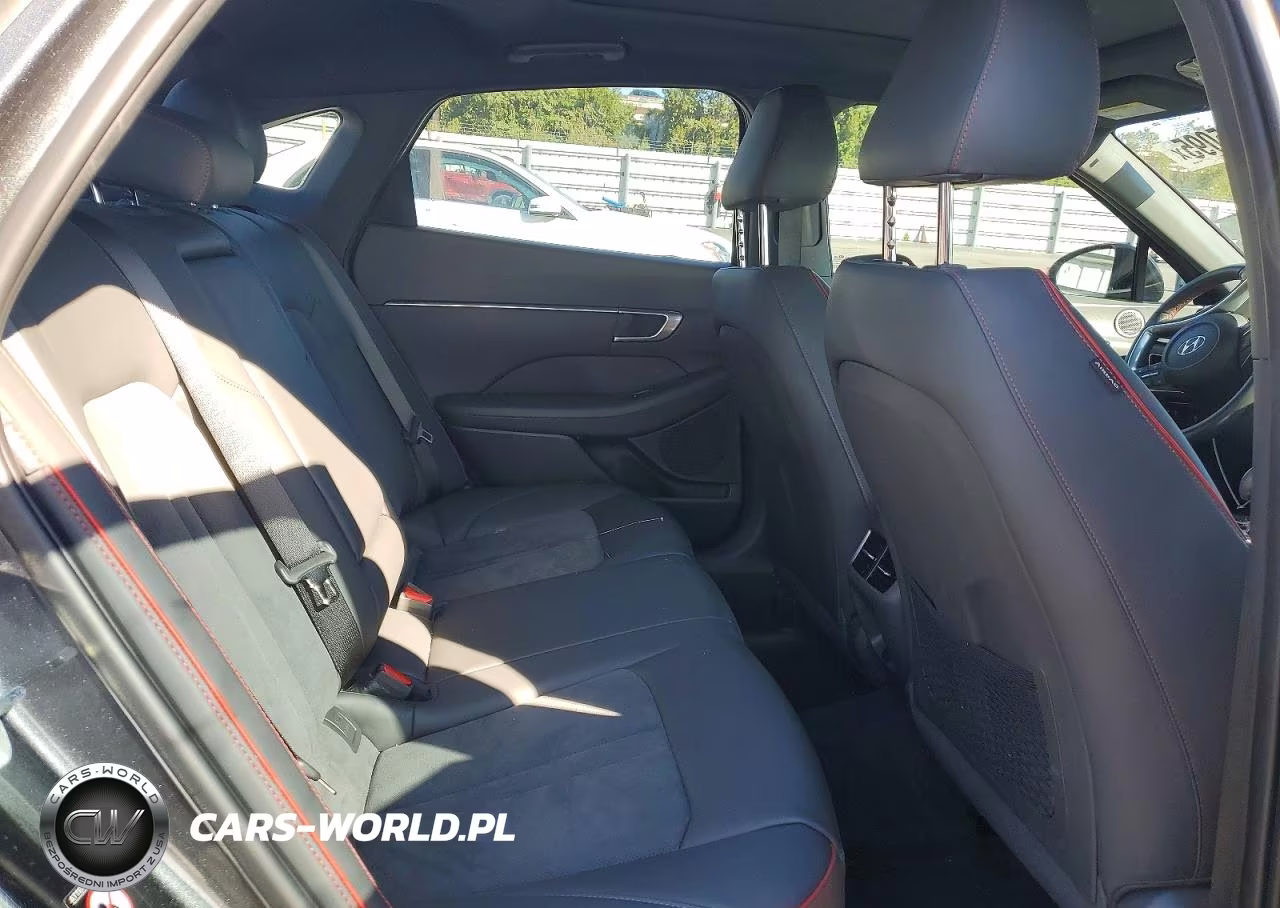 2022 Hyundai Sonata Sel Plus VIN:KMHL44J22NA245050 - 10