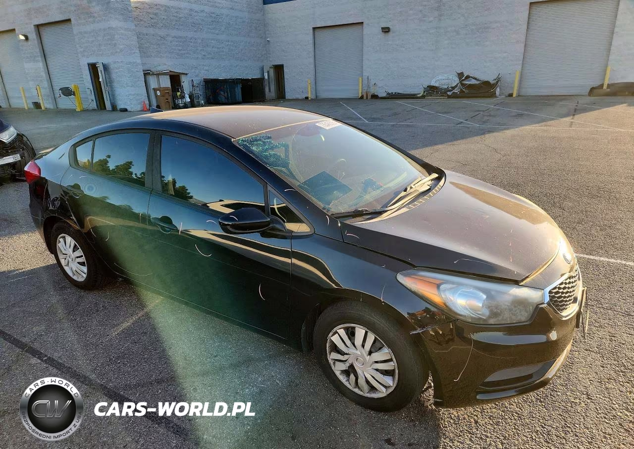 2016 Kia Forte Lx VIN:KNAFK4A60G5617570 - 4