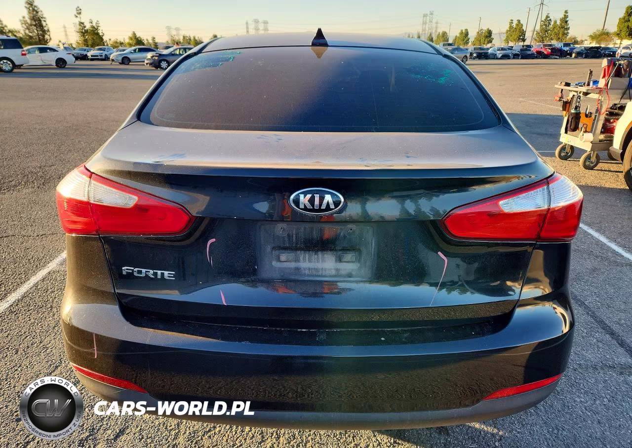 2016 Kia Forte Lx VIN:KNAFK4A60G5617570 - 6