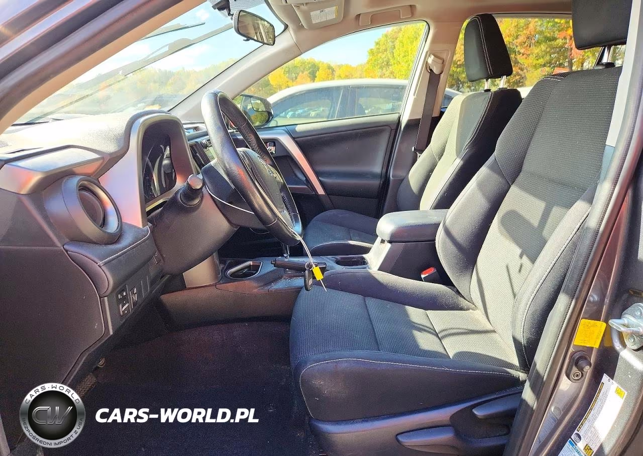 2016 Toyota Rav4 Hv Xle VIN:JTMRJREV5GD031227 - 7