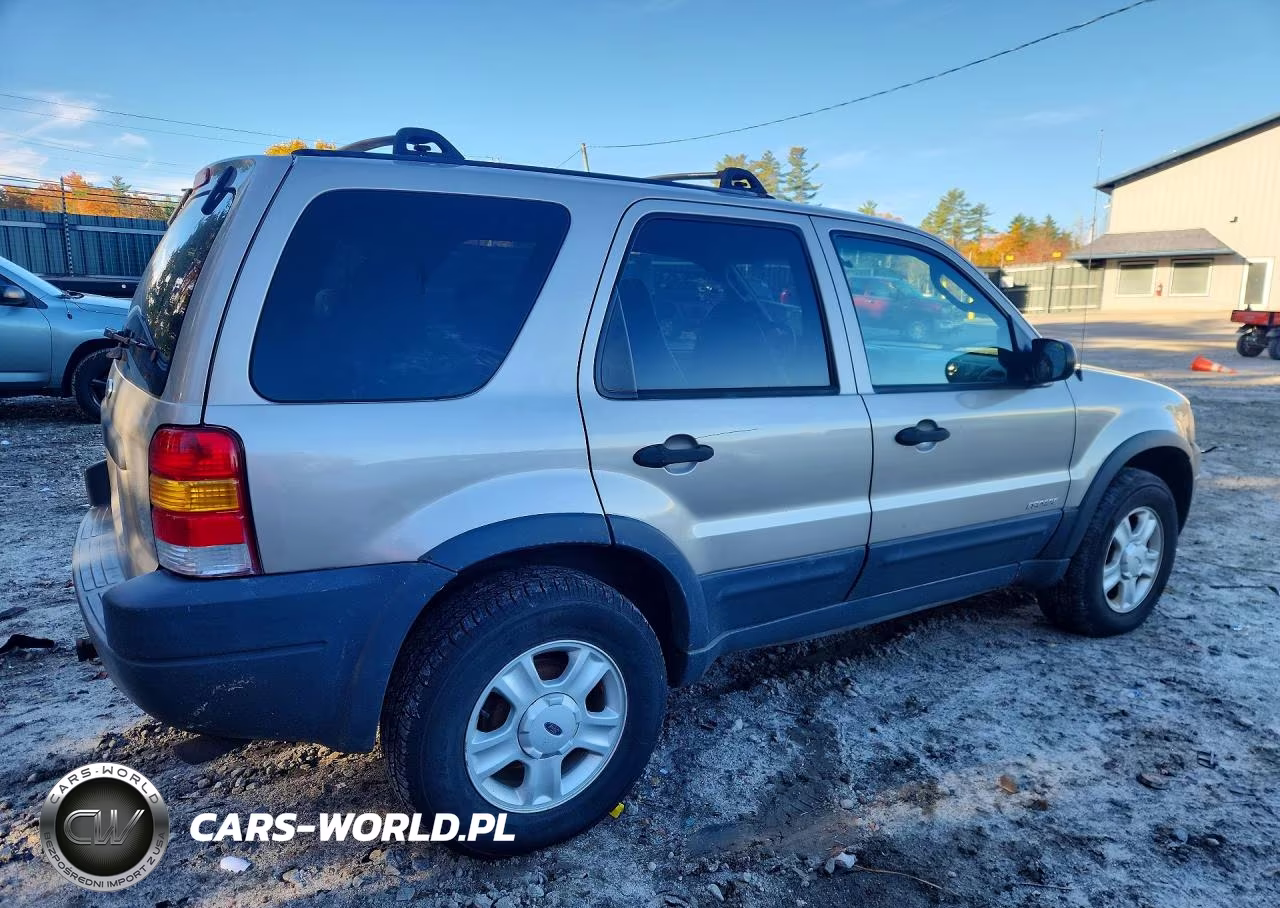 2001 Ford Escape Xlt VIN:1FMYU041X1KA34488 - 3