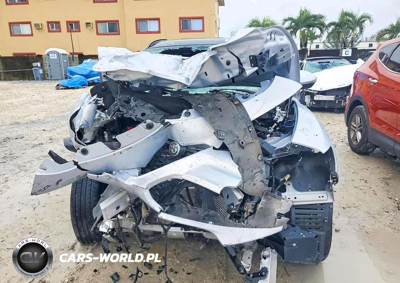 2022 Alfa Romeo Stelvio Ti VIN:ZASPAKBN0N7D46121 - 5
