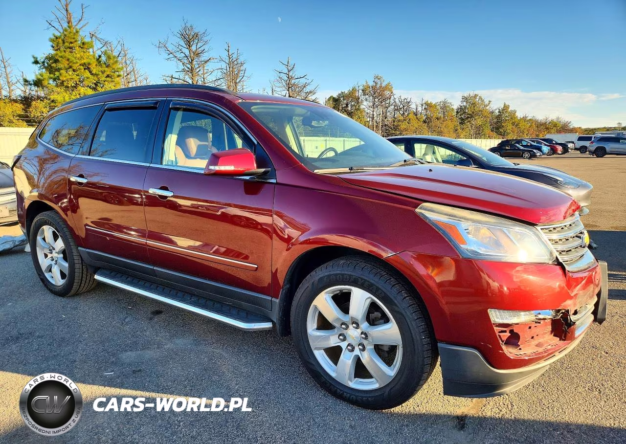 2017 Chevrolet Traverse Premier VIN:1GNKVJKD1HJ153435 - 4
