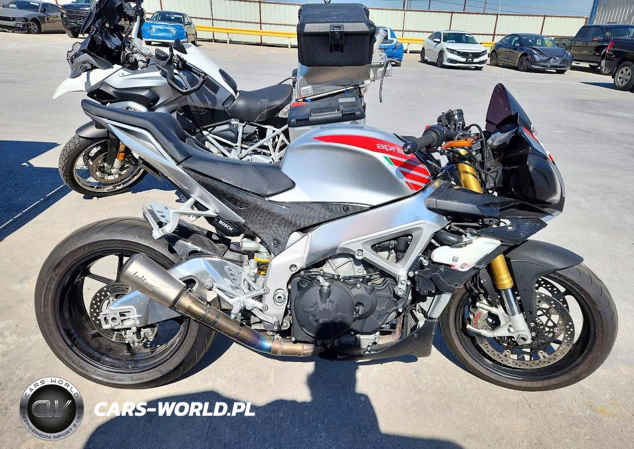 2018 Aprilia Tuono V4 1100 Rr – zdjęcie 1 z 9