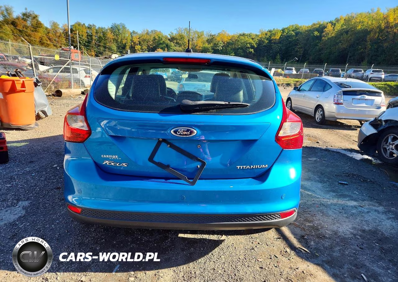 2014 Ford Focus Titanium VIN:1FADP3N22EL338603 - 6