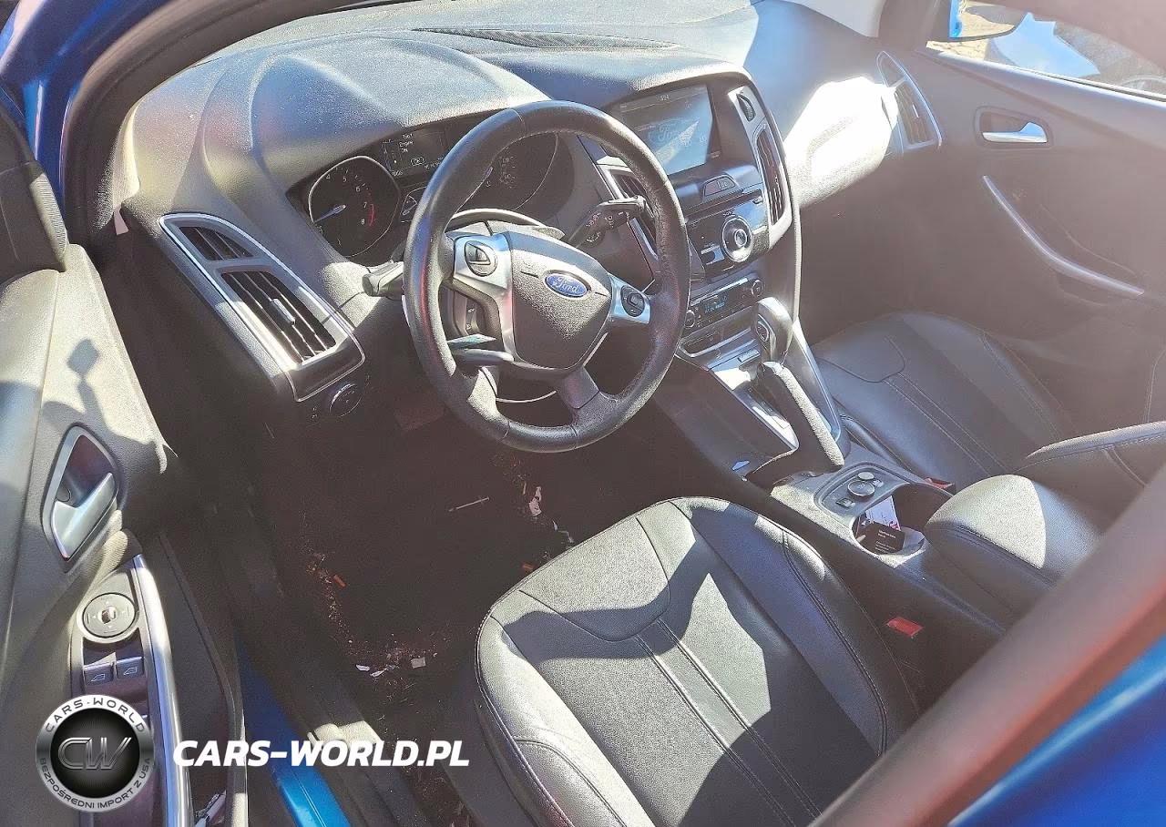 2014 Ford Focus Titanium VIN:1FADP3N22EL338603 - 8